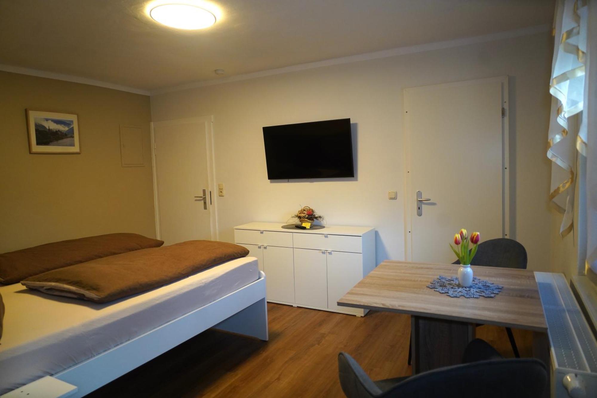 Ferienwohnung Fuessel Rathmannsdorf Rum bild